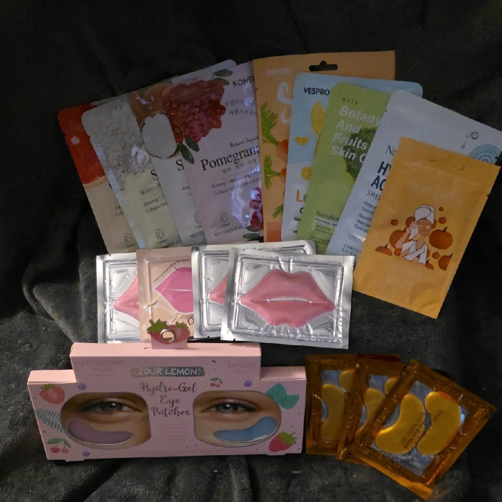 NWT Assorted 22 Piece Skincare Mask Bundle